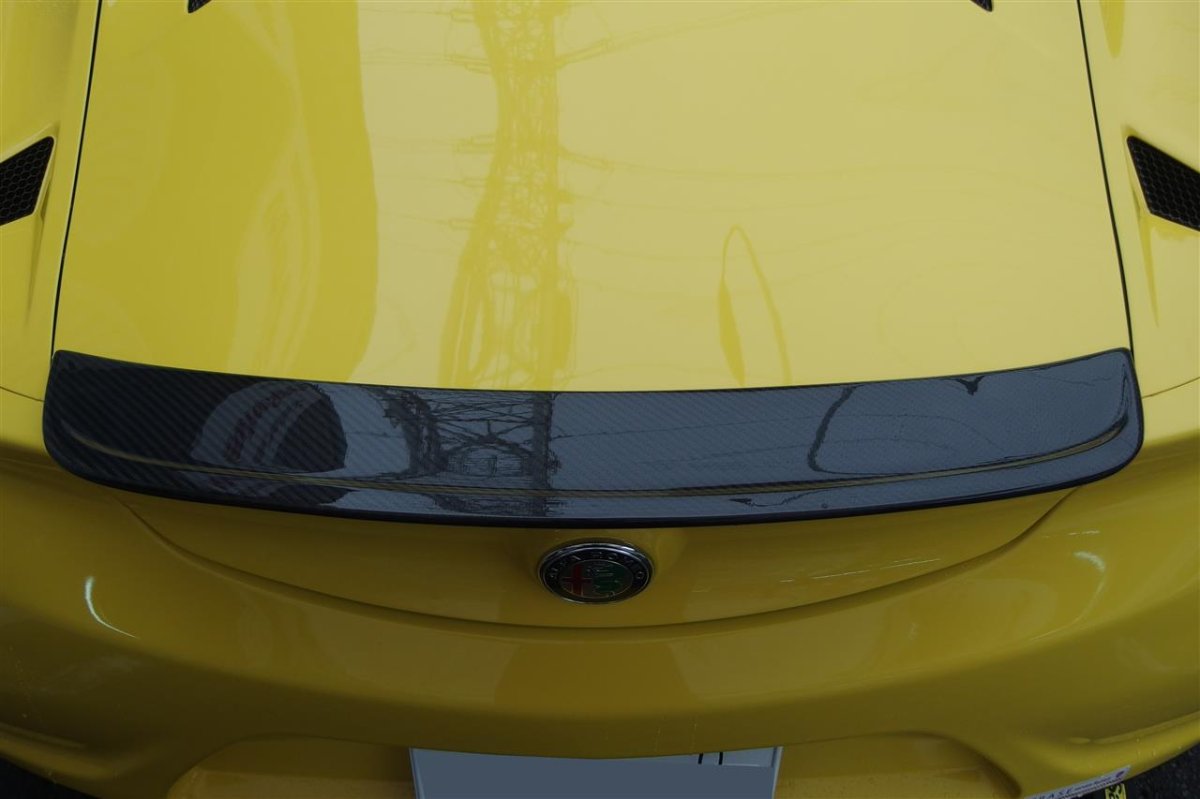 画像3: TEZZO カーボントランクスポイラー ver2 for アルファロメオ4Cスパイダー (3)