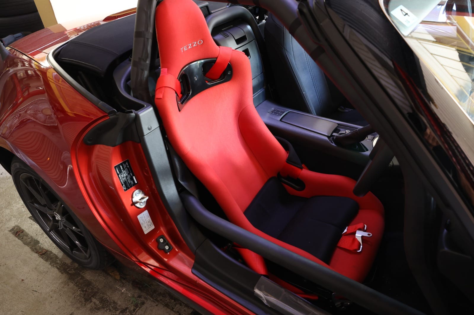 TEZZOアバルト124スパイダー専用バケットシートキットver.2